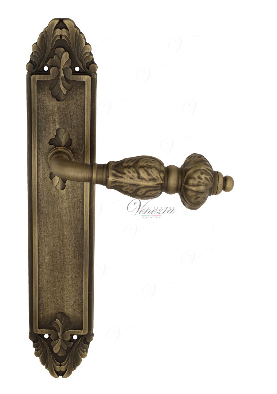 Door Handle Venezia  LUCRECIA  On Backplate PL90 Mat Bronze