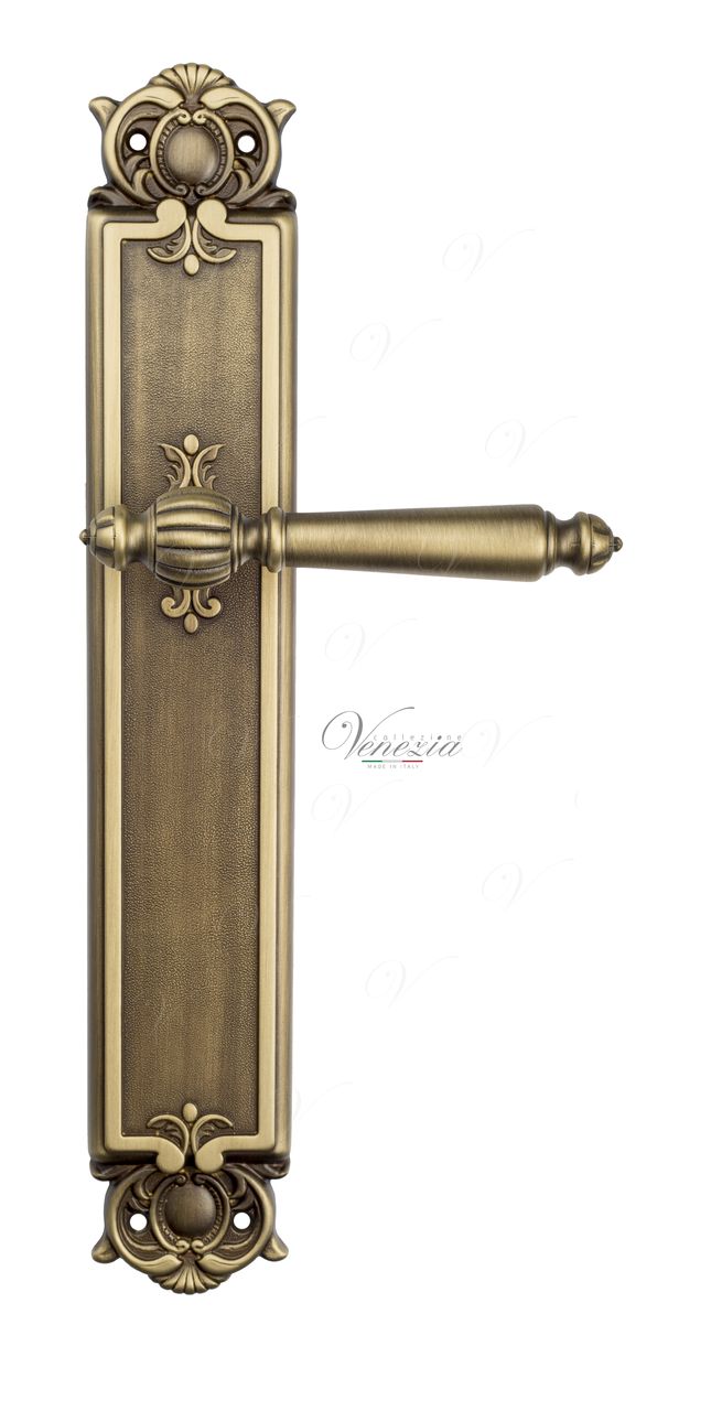 Door Handle Venezia  PELLESTRINA  On Backplate PL97 Mat Bronze